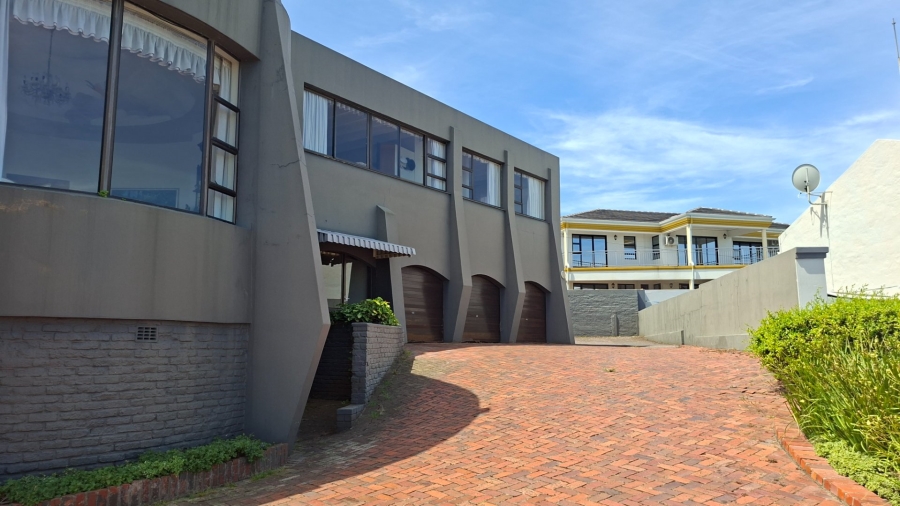 5 Bedroom Property for Sale in Blue Bend Eastern Cape